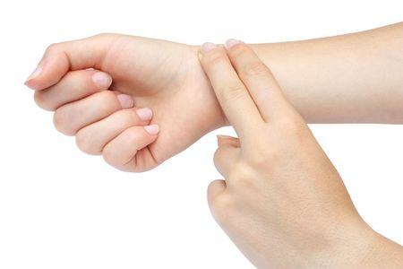 How to Check a Personal Training Client's Pulse During Exercise 1 Hands On Pulse