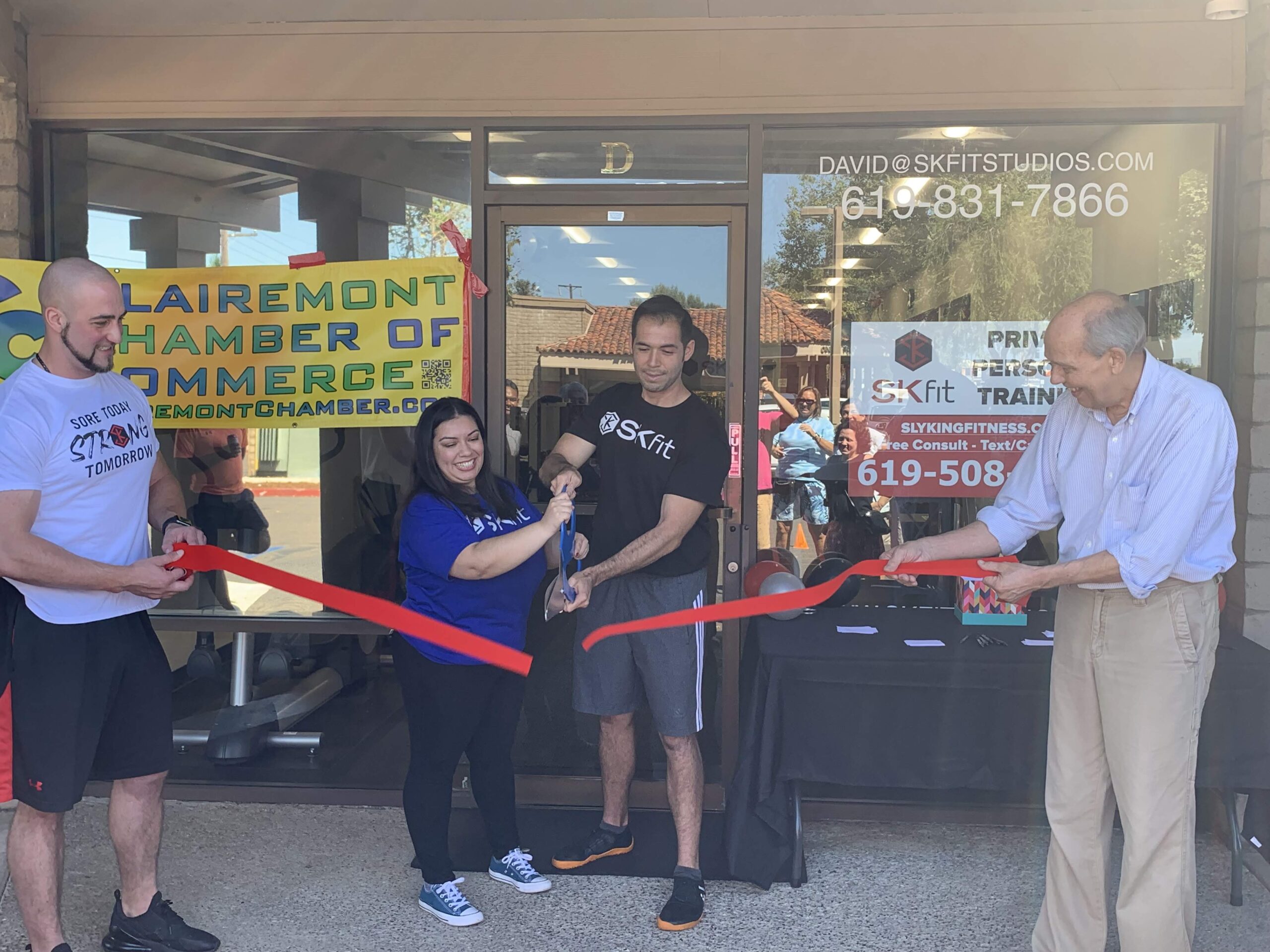 NFPT Trainer Spotlight--David Rodriguez 3 David R SKfit Grand Opening Ribbon Cutting