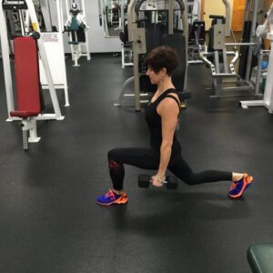 12 Common Exercise Form Mistakes 2 lunge