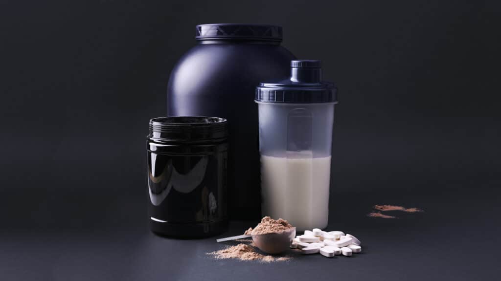 Pre-workout shakes, post-workout shakes, and other supplements to get better fitness client results